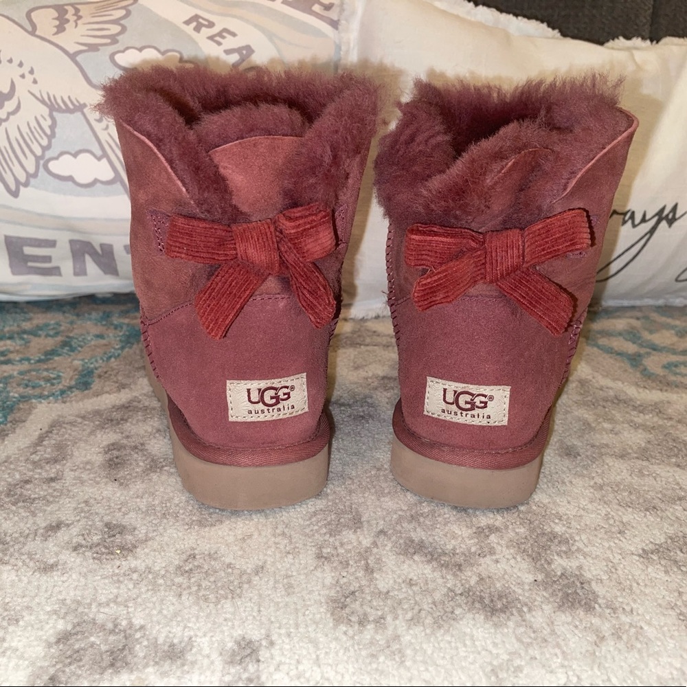 UGG - Corduroy Maroon Bow Boots